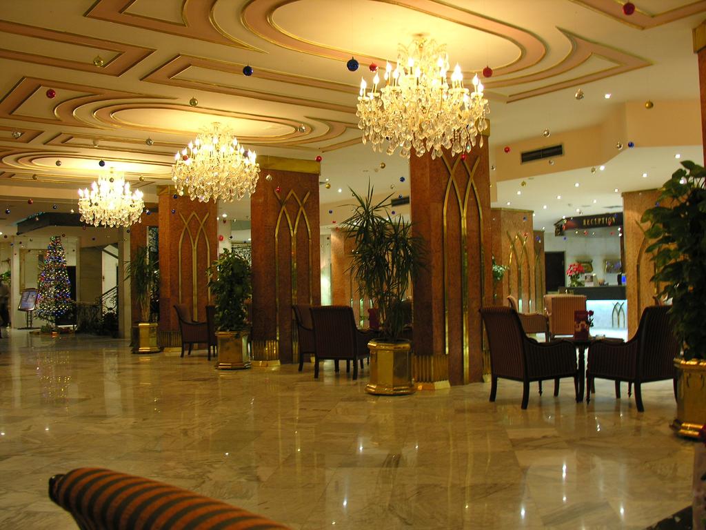 Luxor Trips – Pyramisa Isis Hotel & Suites