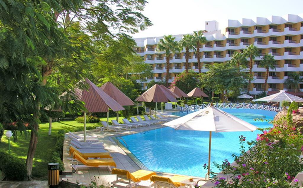 Luxor Trips – Pyramisa Isis Hotel & Suites