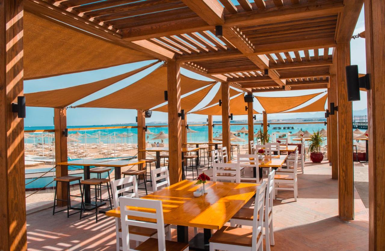 Pyramisa Beach Resort Sahl Hasheesh