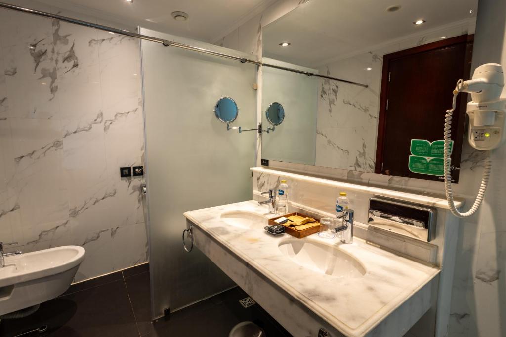 Sharm El Sheikh trips – Royal Savoy Hotel