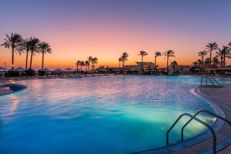Hurghada Trips – Cleopatra Luxury Resort Makadi Bay