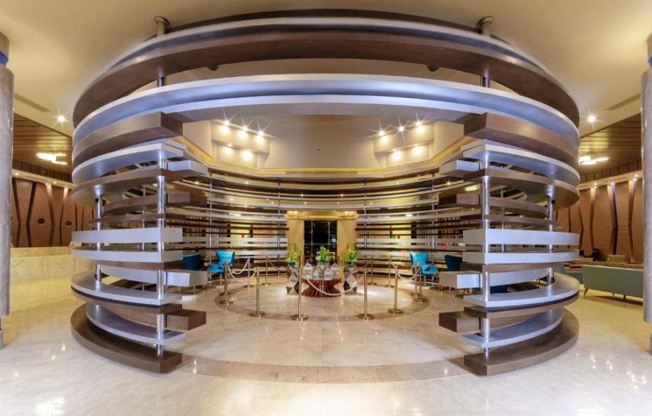 Titanic Royal Resort